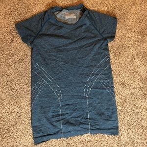 Zella size small blue t shirt